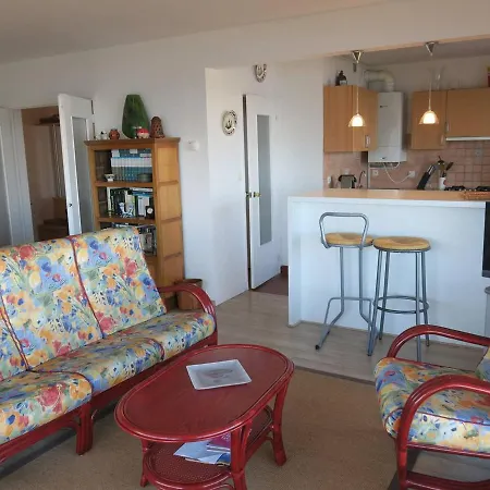 Appartement Perros-guirec, 4 Pièces, 6 Personnes - Fr-1-368-271 *