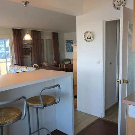 Perros-guirec, 4 Pièces, 6 Personnes - Fr-1-368-271 *