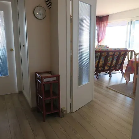 Perros-guirec, 4 Pièces, 6 Personnes - Fr-1-368-271